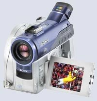 Видеокамера Sony Handycam DCR-DVD100