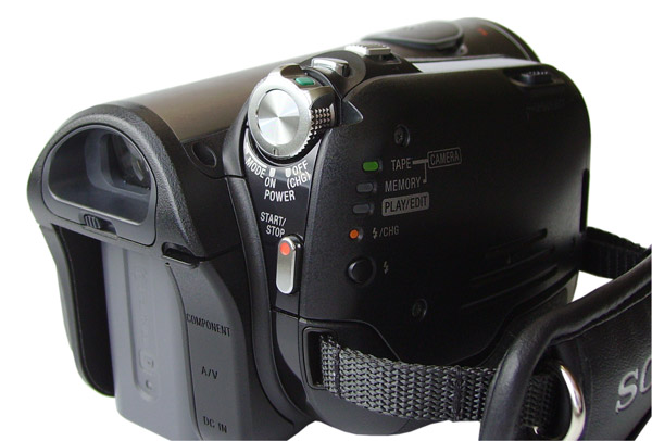 Цифровая видеокамера Sony HDR-HC3E