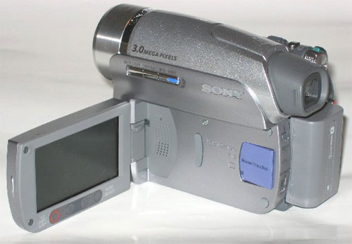 Видеокамера Sony DCR-HC96E