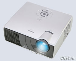 Проектор Toshiba TDP-T9