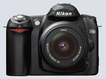 Цифровая зеркальная фотокамера со сменной оптикой Nikon D50