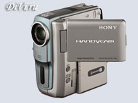 Цифровая видеокамера Sony DCR-PC107E